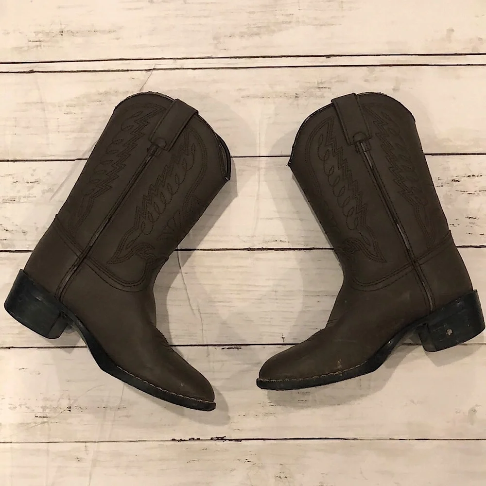 Durango brown cowboy distressed boots